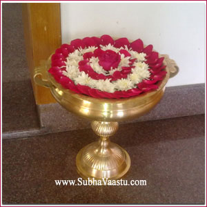 Arranging flower pan in office as per vastu