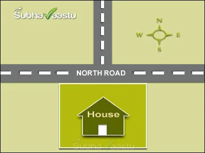 North facing house with a T-junction road hit showing North street focus in Vastu